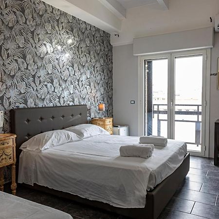 B&B Bellavista มาร์เกริตา ดิ ซาวอยา ภายนอก รูปภาพ