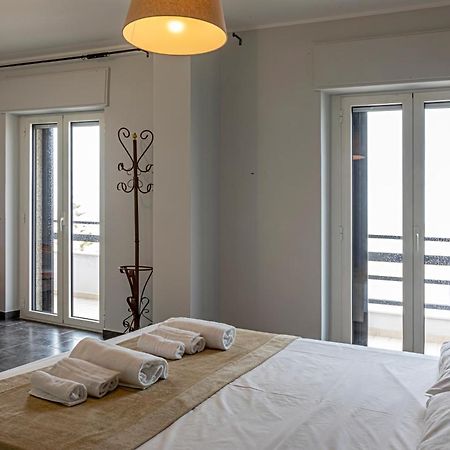B&B Bellavista มาร์เกริตา ดิ ซาวอยา ภายนอก รูปภาพ