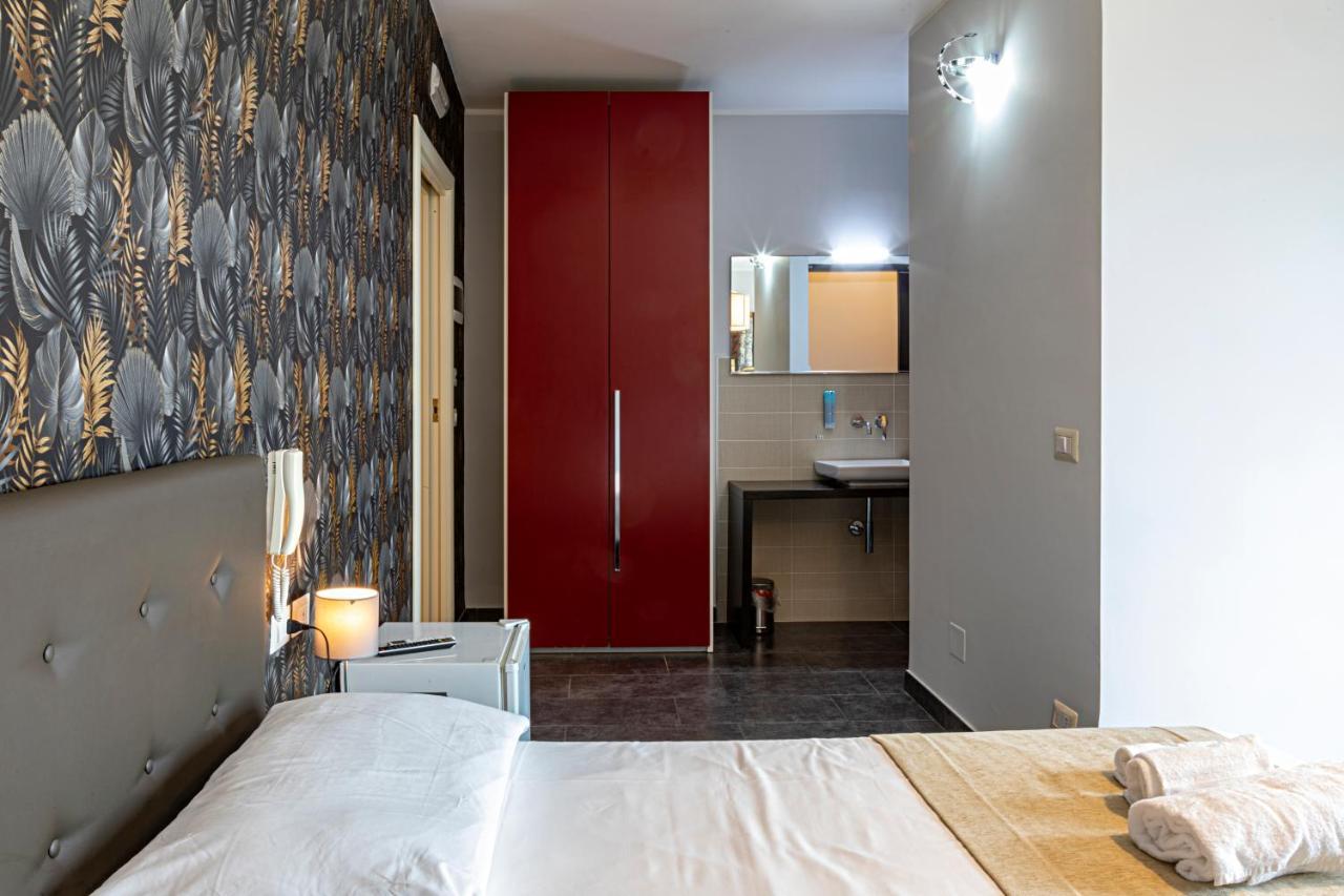 B&B Bellavista มาร์เกริตา ดิ ซาวอยา ภายนอก รูปภาพ
