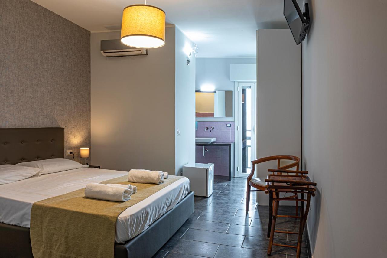 B&B Bellavista มาร์เกริตา ดิ ซาวอยา ภายนอก รูปภาพ